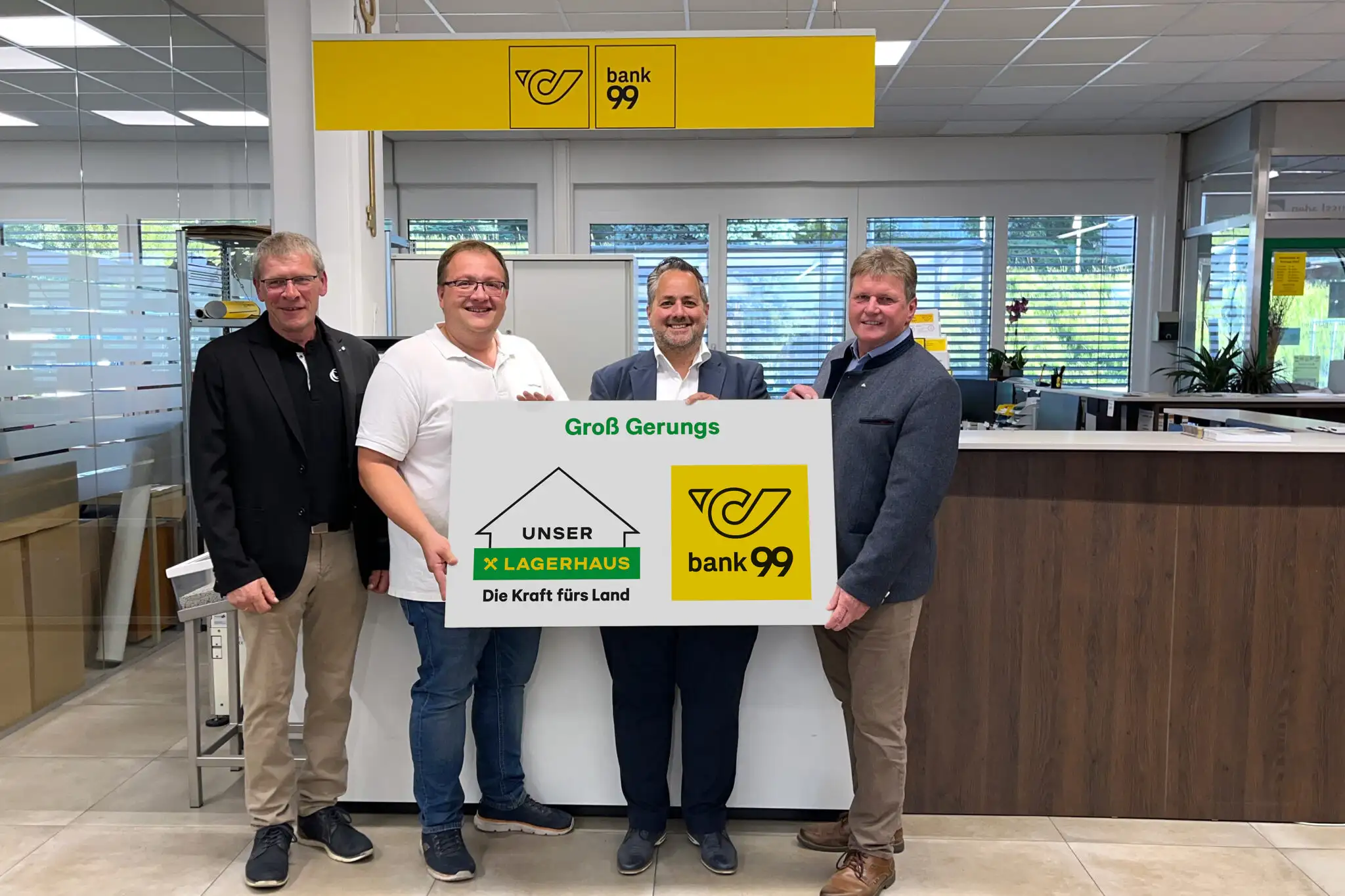 Das Führungsteam von LH und der Post gemeinsam mit dem Vizebürgermeister von Zwettl